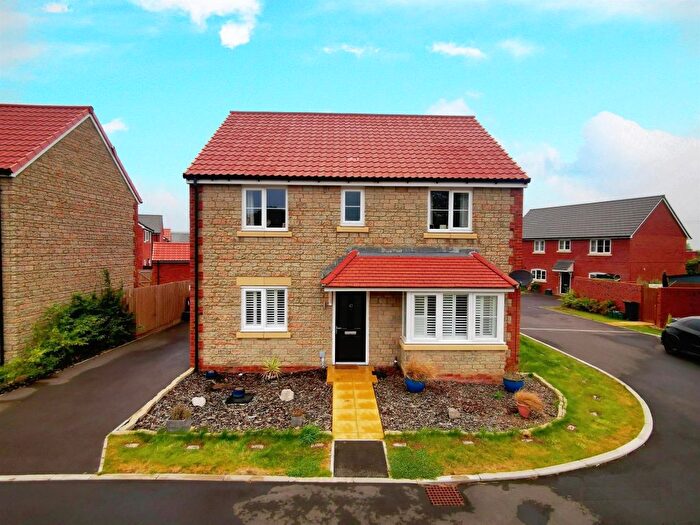 4 Bedroom Detached House For Sale In Jenkinson Way, Falfield, Wotton-Under-Edge, GL12