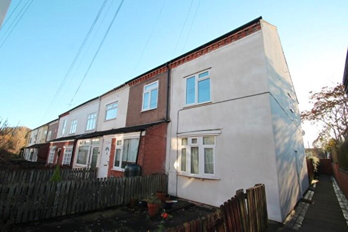 2 Bedroom End Of Terrace House To Rent In Pershore Avenue, Selly Park, Birmingham, B29