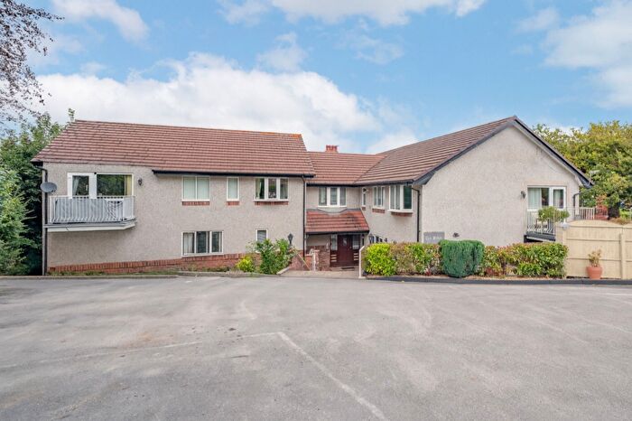 2 Bedroom Apartment For Sale In Watkin Avenue, Old Colwyn, LL29