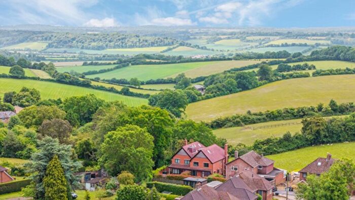 4 Bedroom Property For Sale In Chiltern View Close, Lacey Green, HP27