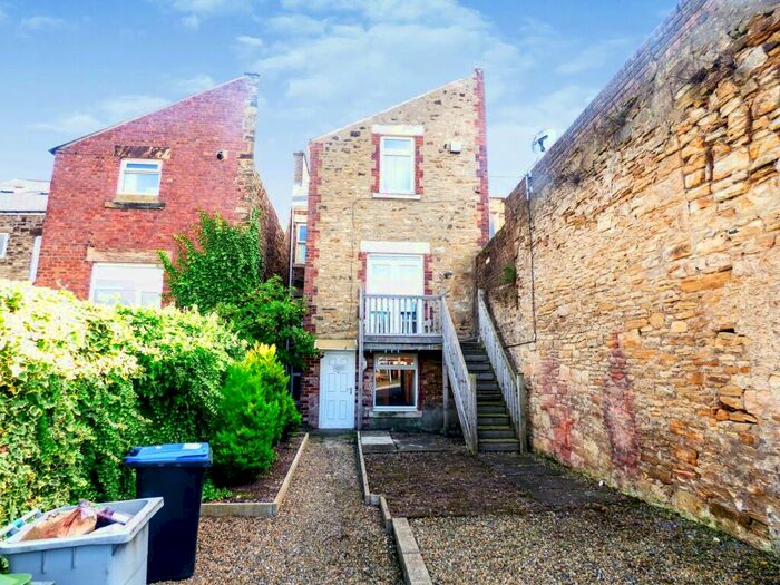 1 Bedroom Flat To Rent In Derwent Street, Blackhill, Consett, Durham, DH8