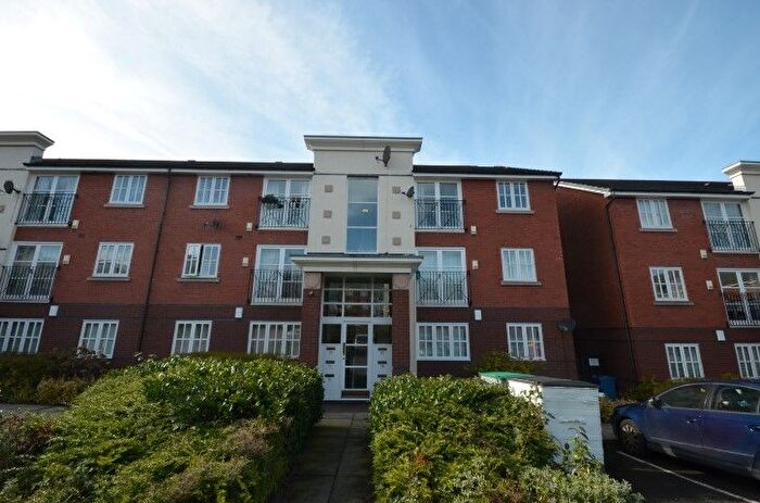 2 Bedroom Flat To Rent In Alexandra Court, Liverpool, L3