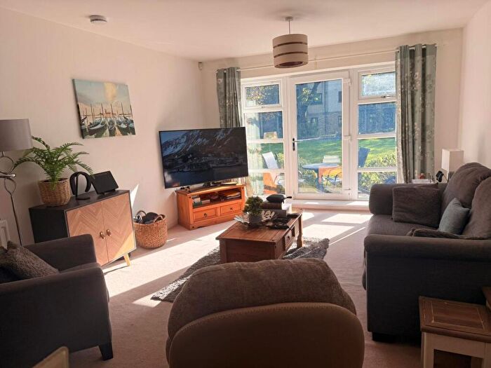 2 Bedroom Flat To Rent In Hammerman Avenue, Hilton, Aberdeen, AB24