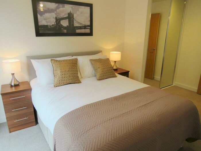 2 Bedroom Apartment To Rent In Lexington Gardens, Birmingham, B15