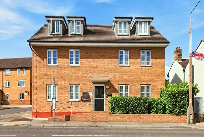 1 Bedroom Apartment For Sale In Laura House, High Street, Aveley, RM15