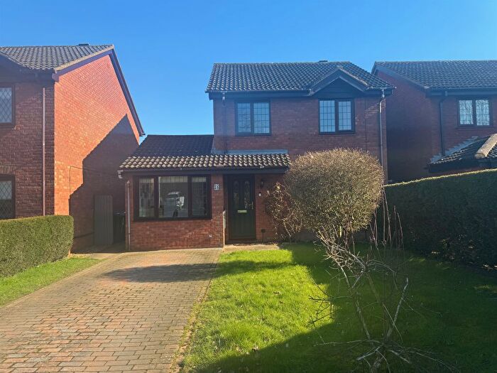 3 Bedroom Detached House For Sale In Field View, Bar Hill, Cambridge, CB23