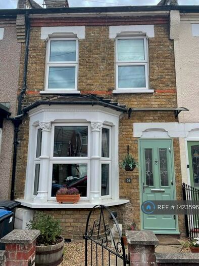 3 Bedroom Terraced House To Rent In Elmhurst Road, Enfield, EN3