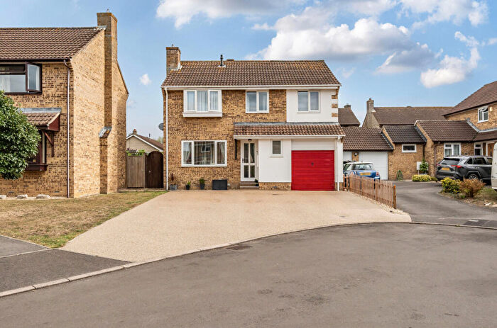 4 Bedroom Detached House For Sale In Westacre, Street, BA16