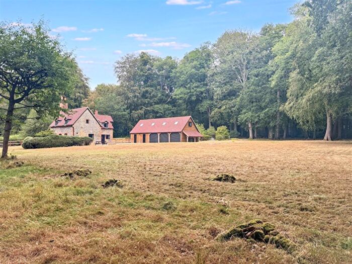 6 Bedroom Detached House To Rent In Checkendon, Reading, RG8