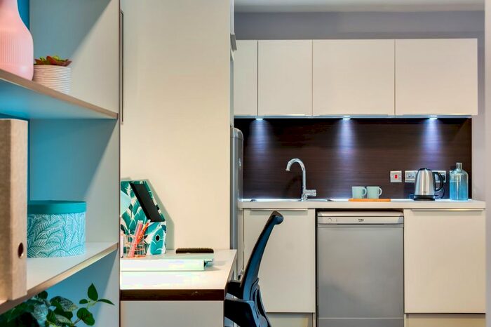 1 Bedroom Studio To Rent In Westfield Road, Leeds, LS3