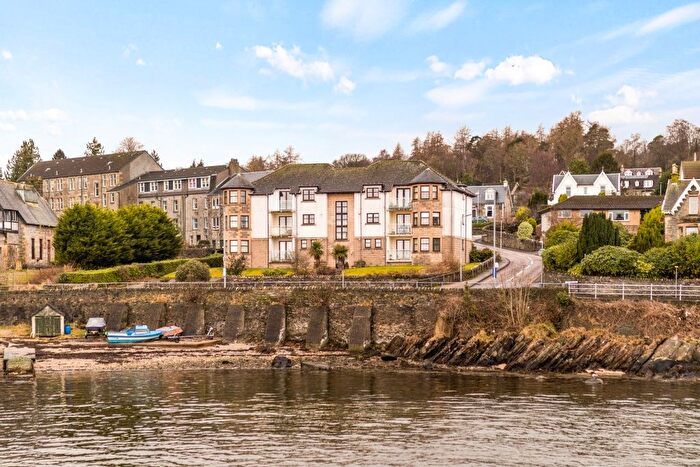 3 Bedroom Flat For Sale In Flat Marine Parade, Hunters Quay, PA23