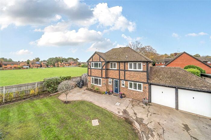 4 Bedroom Country House To Rent In Cadet Way, Church Crookham, Fleet, Hampshire, GU52