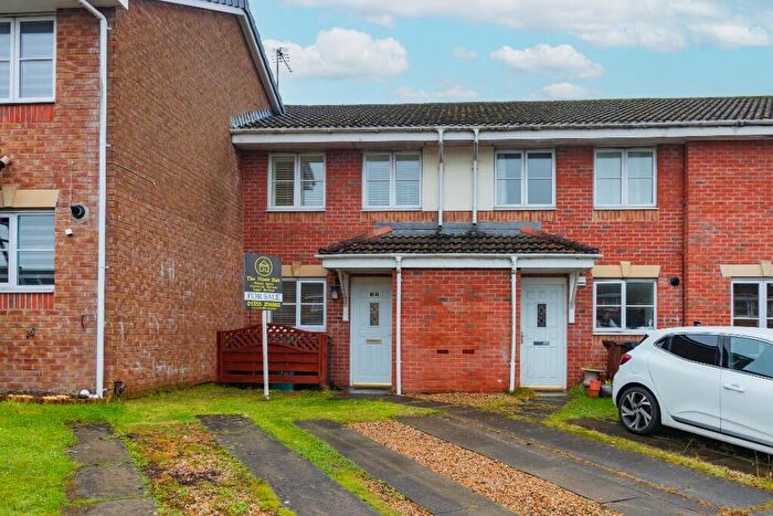 2 Bedroom Terraced House For Sale In Cherry Avenue, G67