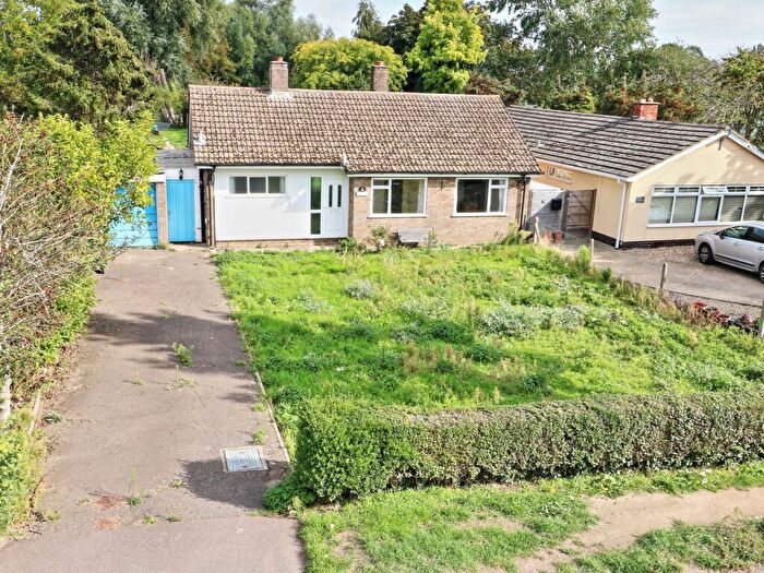 3 Bedroom Bungalow For Sale In The Lane, Wyboston, Bedford, MK44