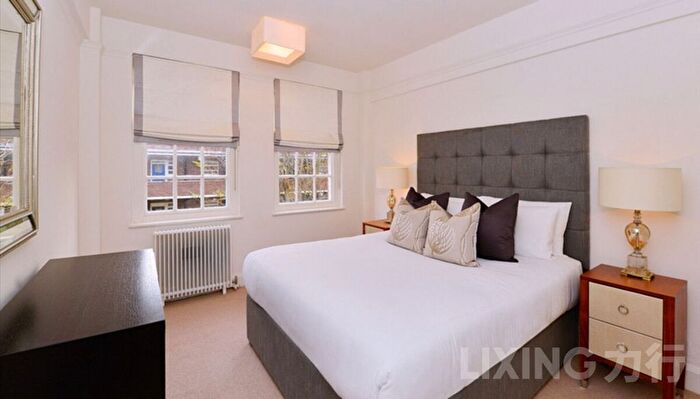 2 Bedroom Flat To Rent In Fulham Road, Chelsea, SW3