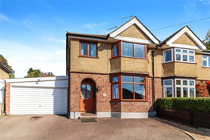3 Bedroom Semi Detached House For Sale In Blackwell Drive, Watford, Hertfordshire, WD19