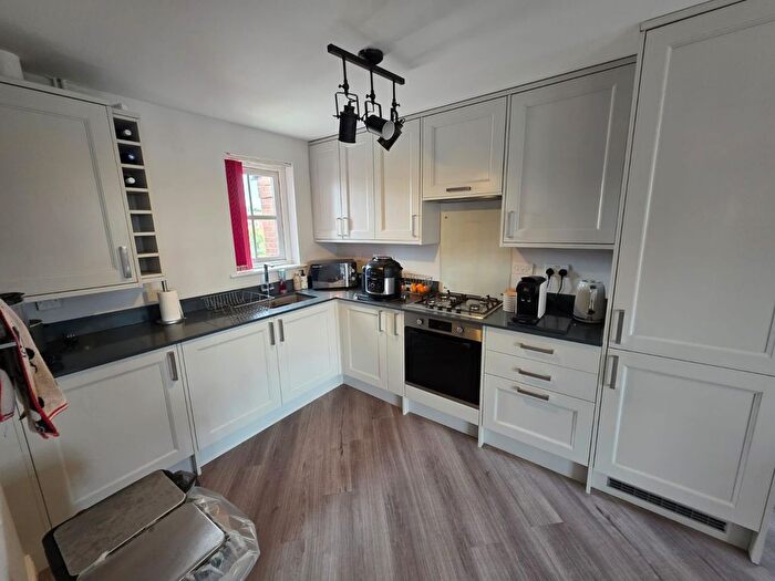 2 Bedroom Flat To Rent In Phoenix Way, Cardiff, CF14
