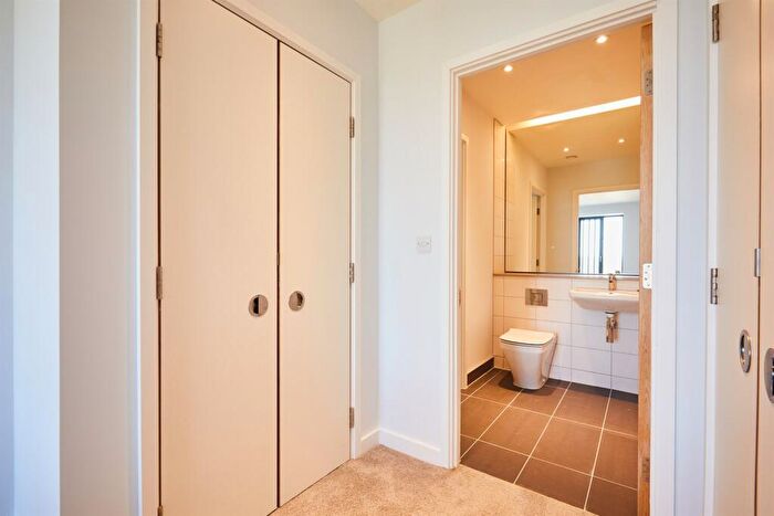 2 Bedroom Apartment To Rent In Block B, Bury Street, M3