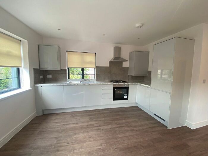 2 Bedroom Flat To Rent In High Road, London, N22