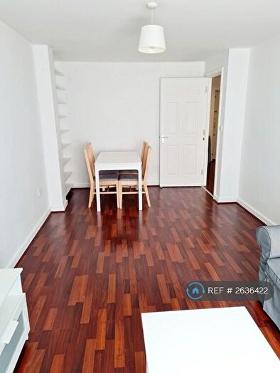 1 Bedroom Flat To Rent In Windmill House, London, E14