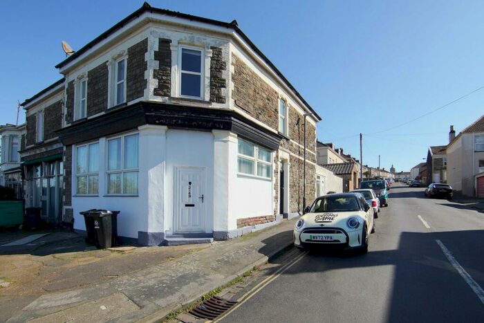 1 Bedroom Flat To Rent In Charlton Road, Kingswood, Bristol, BS15