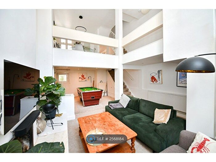 4 Bedroom Terraced House To Rent In Kinnoul Road, London, W6