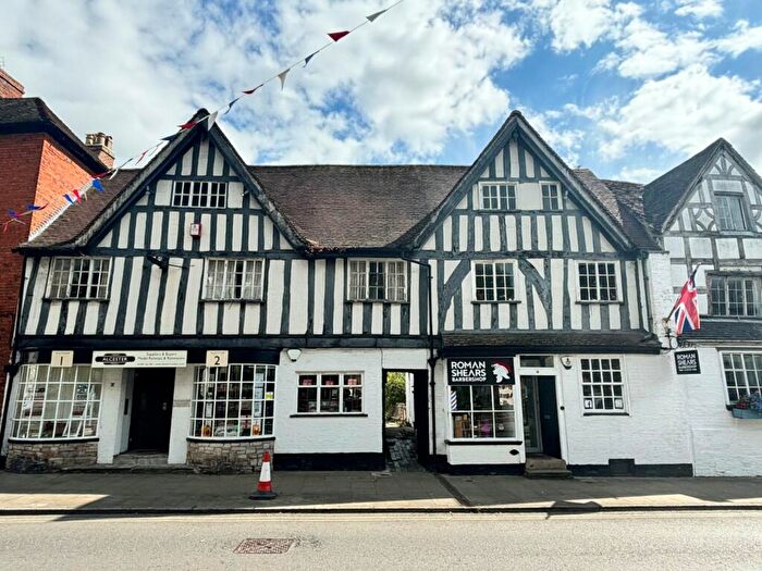 2 Bedroom Maisonette To Rent In Church Street, Alcester, B49