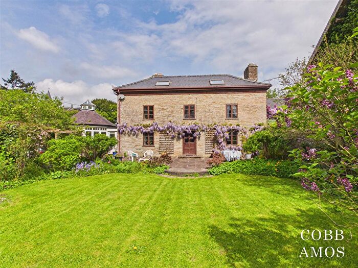 4 Bedroom Detached House For Sale In Gladestry, Kington, HR5