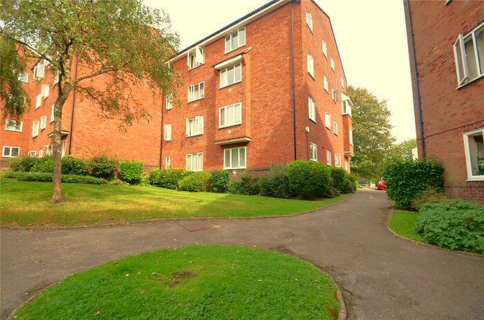 1 Bedroom Flat To Rent In East Grinstead, West Sussex, RH19