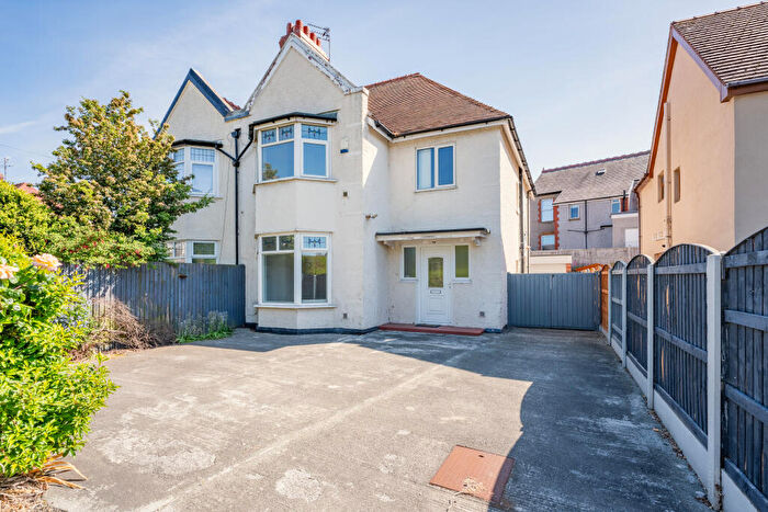 4 Bedroom Semi-Detached House For Sale In Princes Drive, Colwyn Bay, Conwy, LL29