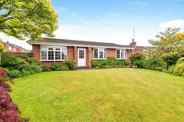 3 Bedroom Bungalow For Sale In Little Lane, Calverton, Nottingham, Nottinghamshire, NG14