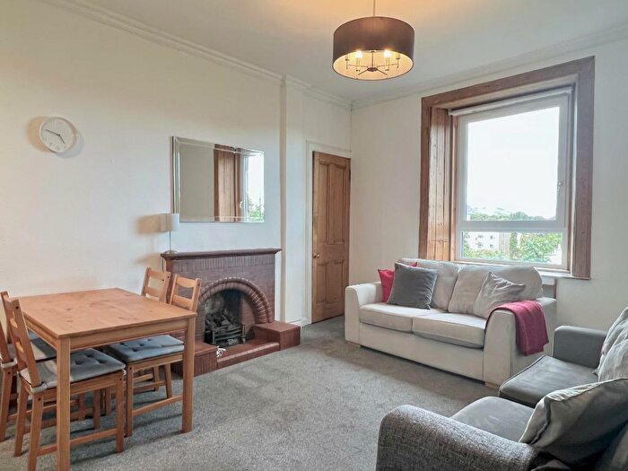 2 Bedroom Flat To Rent In Morningside Road, Edinburgh, EH10