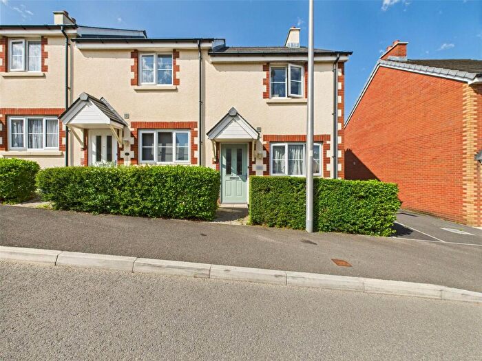 2 Bedroom Terraced House For Sale In Old Market Place, Holsworthy, Devon, EX22