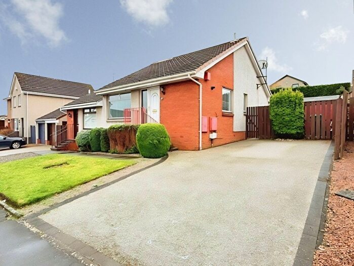 2 Bedroom Semi Detached Bungalow For Sale In Balmoral Drive, Kirkcaldy, KY2