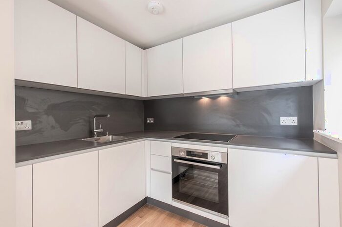 1 Bedroom Flat To Rent In Walm Lane, London, NW2