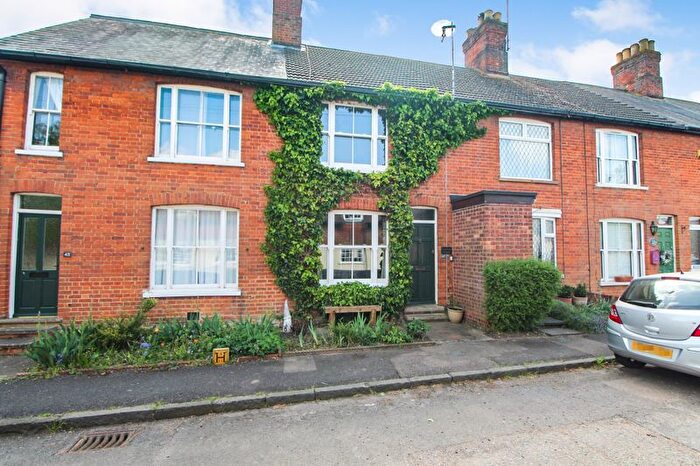 2 Bedroom Terraced House For Sale In High Street, Stagsden, MK43
