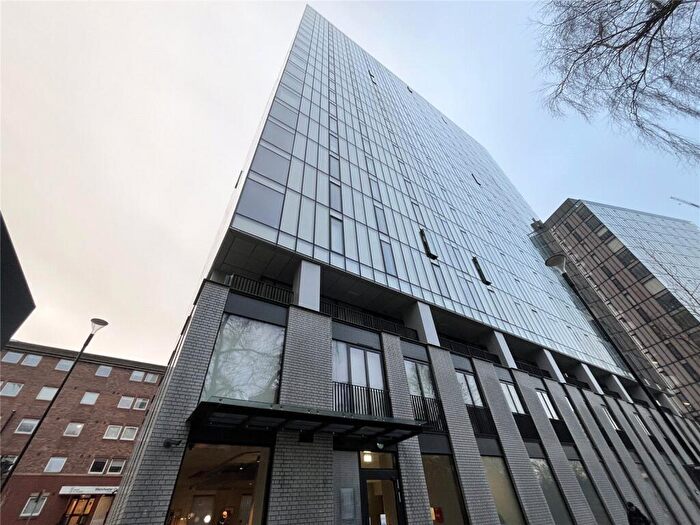 1 Bedroom Apartment To Rent In The Gate, Meadowside, Aspin, Manchester, M4