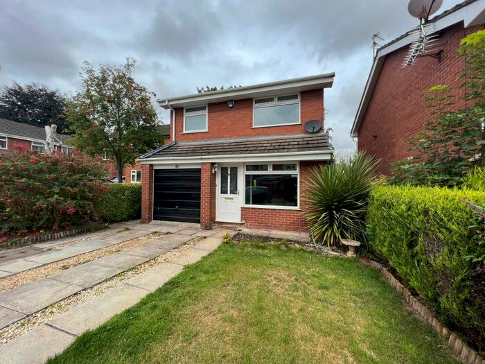 3 Bedroom Detached House To Rent In Francis Road, Frodsham, WA6