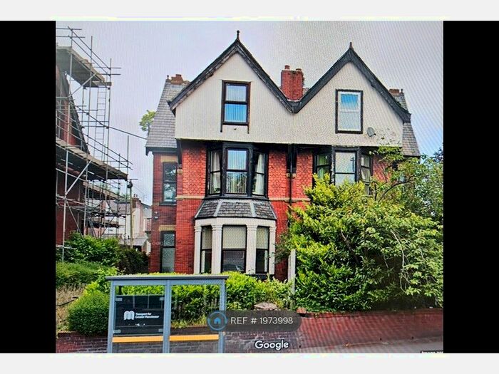 1 Bedroom Flat To Rent In Stamford Street, Stalybridge, SK15