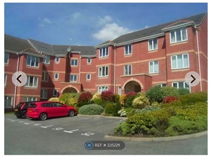 2 Bedroom Flat To Rent In Pavior Road, Nottingham, NG5