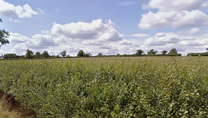 Land For Sale In Plot Granborough Road, Noirth Marston, MK18