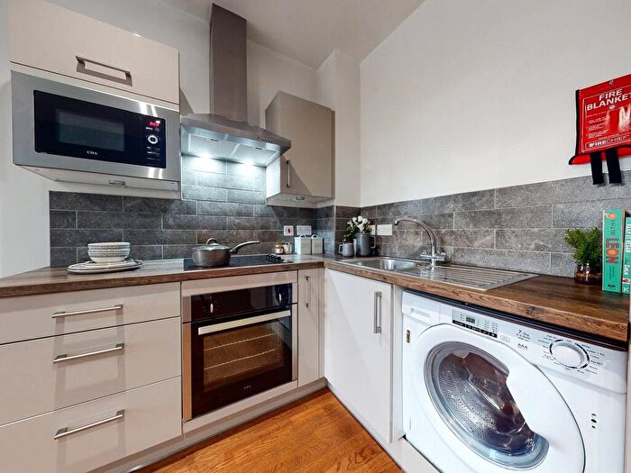 2 Bedroom Apartment To Rent In Apt, Havana Residence #, LS2