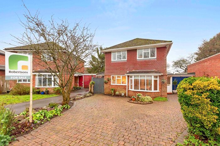 4 Bedroom Detached House For Sale In Selwood Way, Downley, HP13