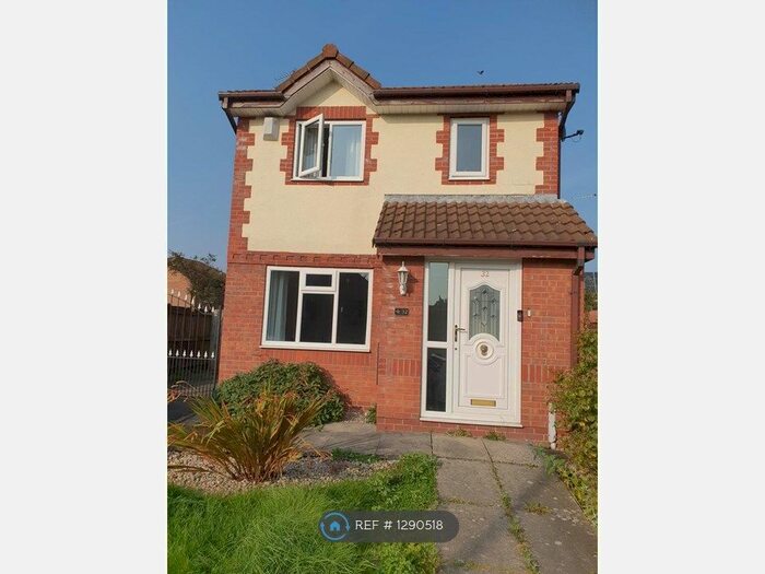 3 Bedroom Detached House To Rent In Tunshill Road, Manchester M23