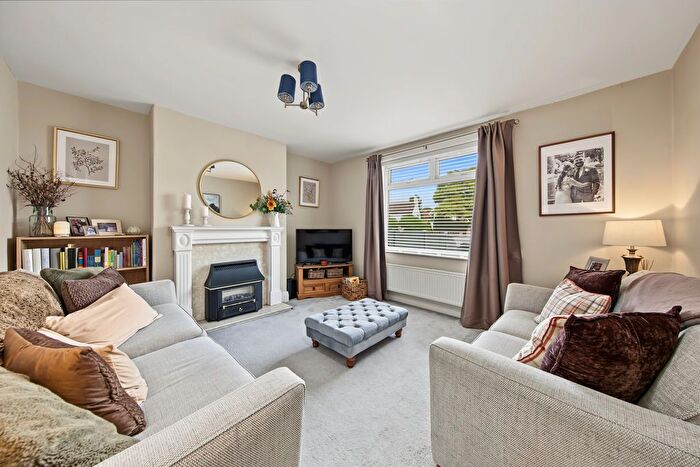 2 Bedroom Semi Detached House For Sale In Newbold Road, Newbold, Chesterfield, S41