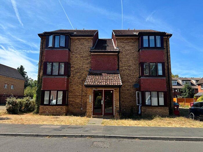 1 Bedroom Flat To Rent In Mead Avenue, SL3