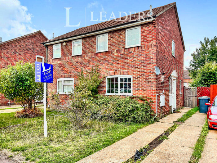 2 Bedroom Semi-Detached House To Rent In Peregrine Road, LU4