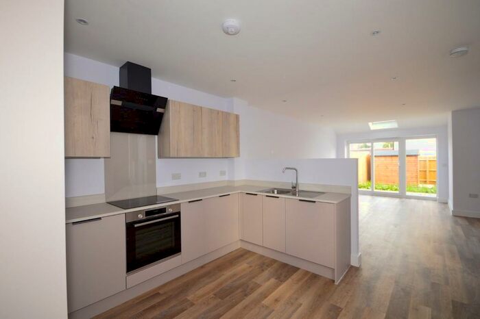 3 Bedroom Semi-Detached House To Rent In Kemp Road, Winton, BH9