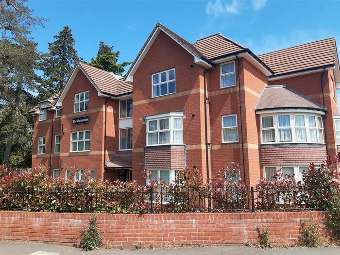 2 Bedroom Property To Rent In Apartment, Hermitage Road, Solihull, West Midlands, B91