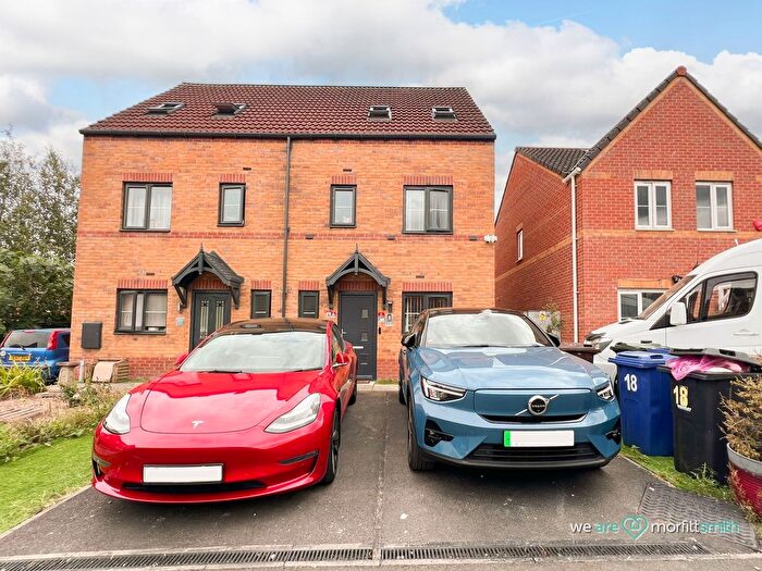 4 Bedroom Semi Detached House For Sale In Pearwood Close, Goldthorpe, S63